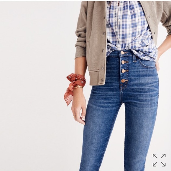 Madewell Denim - Madewell high rise skinnies - chewed hem - size 27